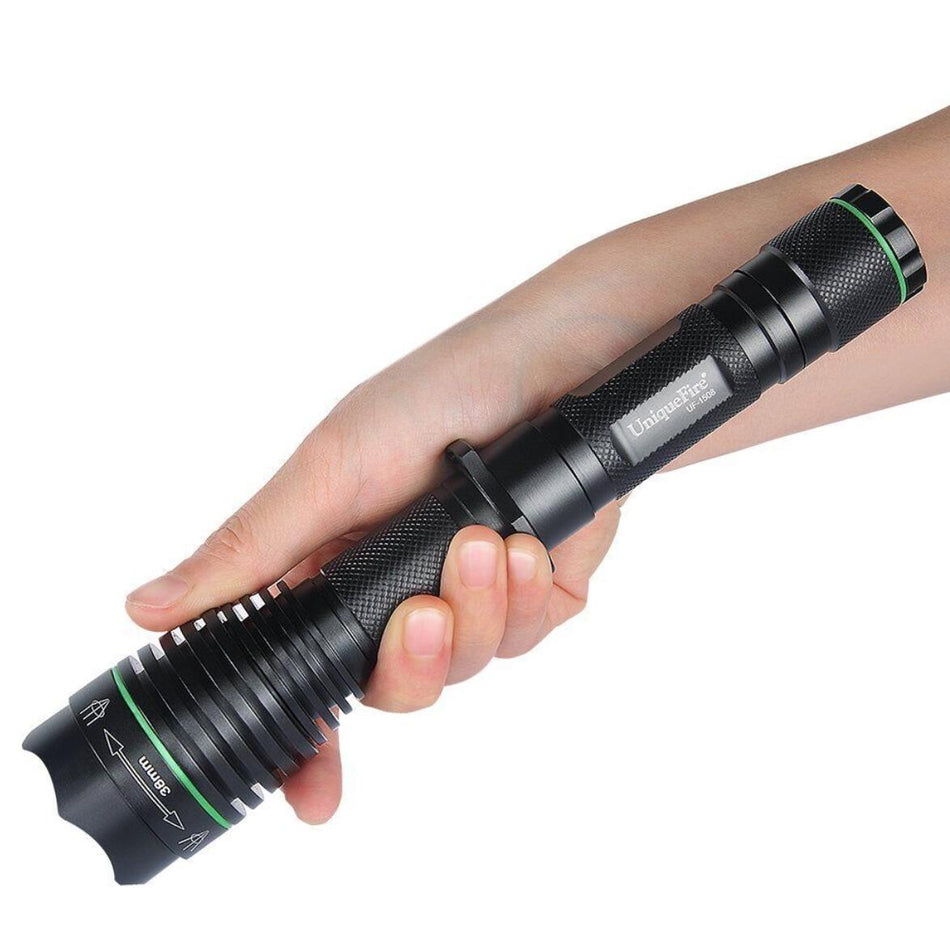 UniqueFire UF-1508 T38 38mm LENS 1000 Lumen 500 Meters Single Mode Zoomable Long Range LED Flashlight