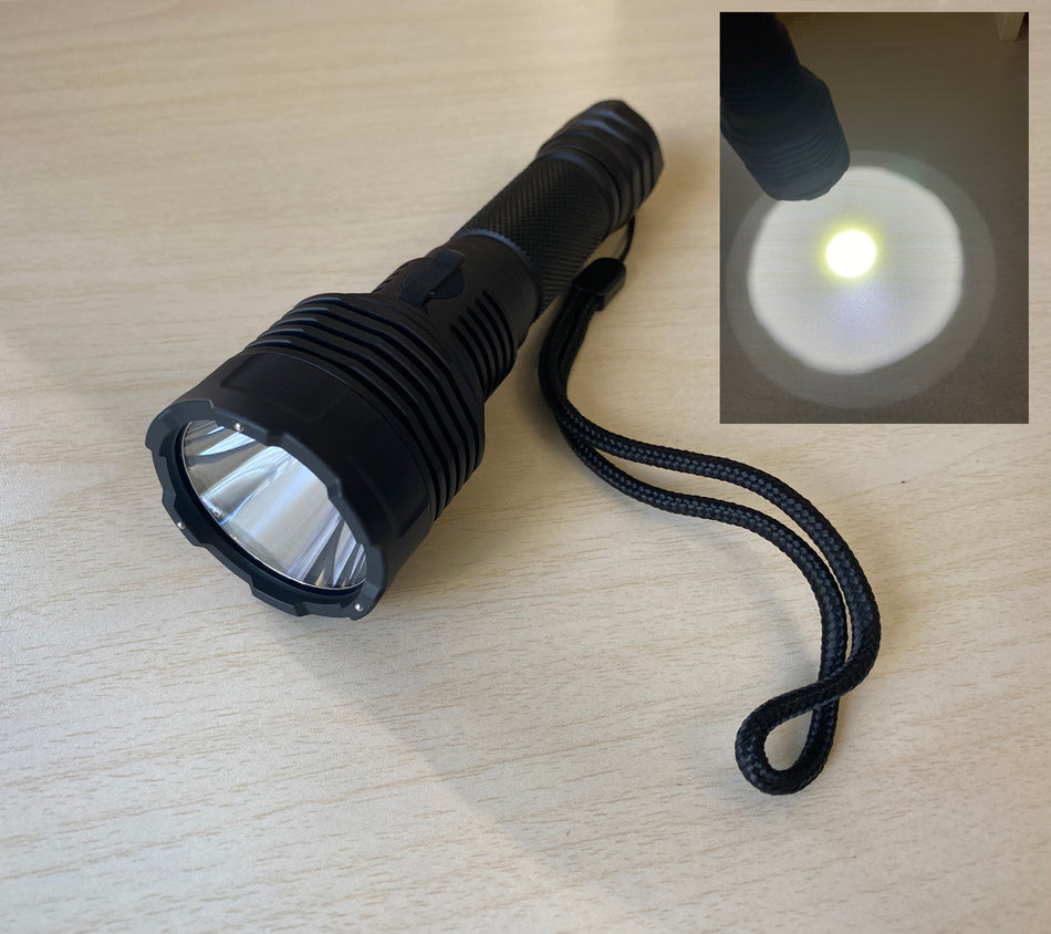C8H 15W SST40 LED 1500Lumen Flashlight USB Type C Rechargeable /5 Modes