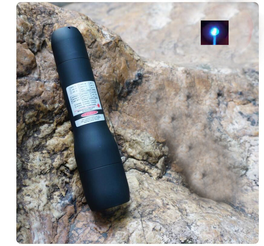 450 Blue Led Spot Beam Adjustable Focus Long Range Flashlight (1000)