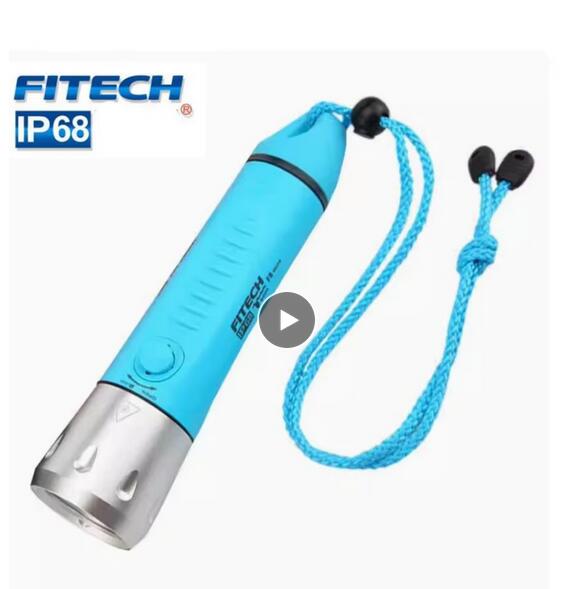 Fitech F8 Professional Diving Flashlight Built-in 7800mAh Battery USB C Rechargeable 800 Lumen