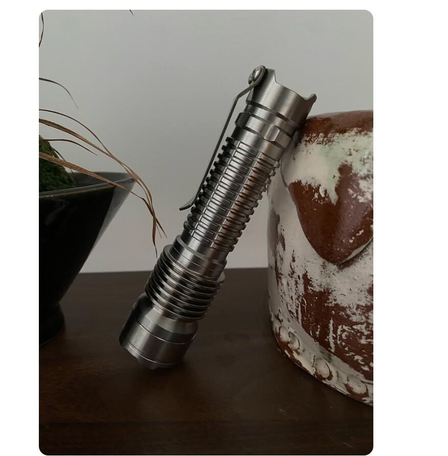 Titanium TI TC4 Silver Customized  Flashlight With Titanium Clip (1x 18650)