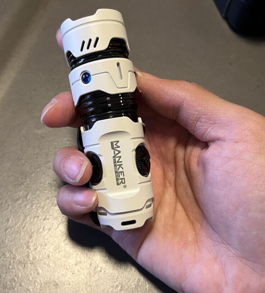 Mankerlight Timeback III White+Black  Pocket EDC Flashlight 4xLEDs 2500 Lumen(18350)（Limited Edition）